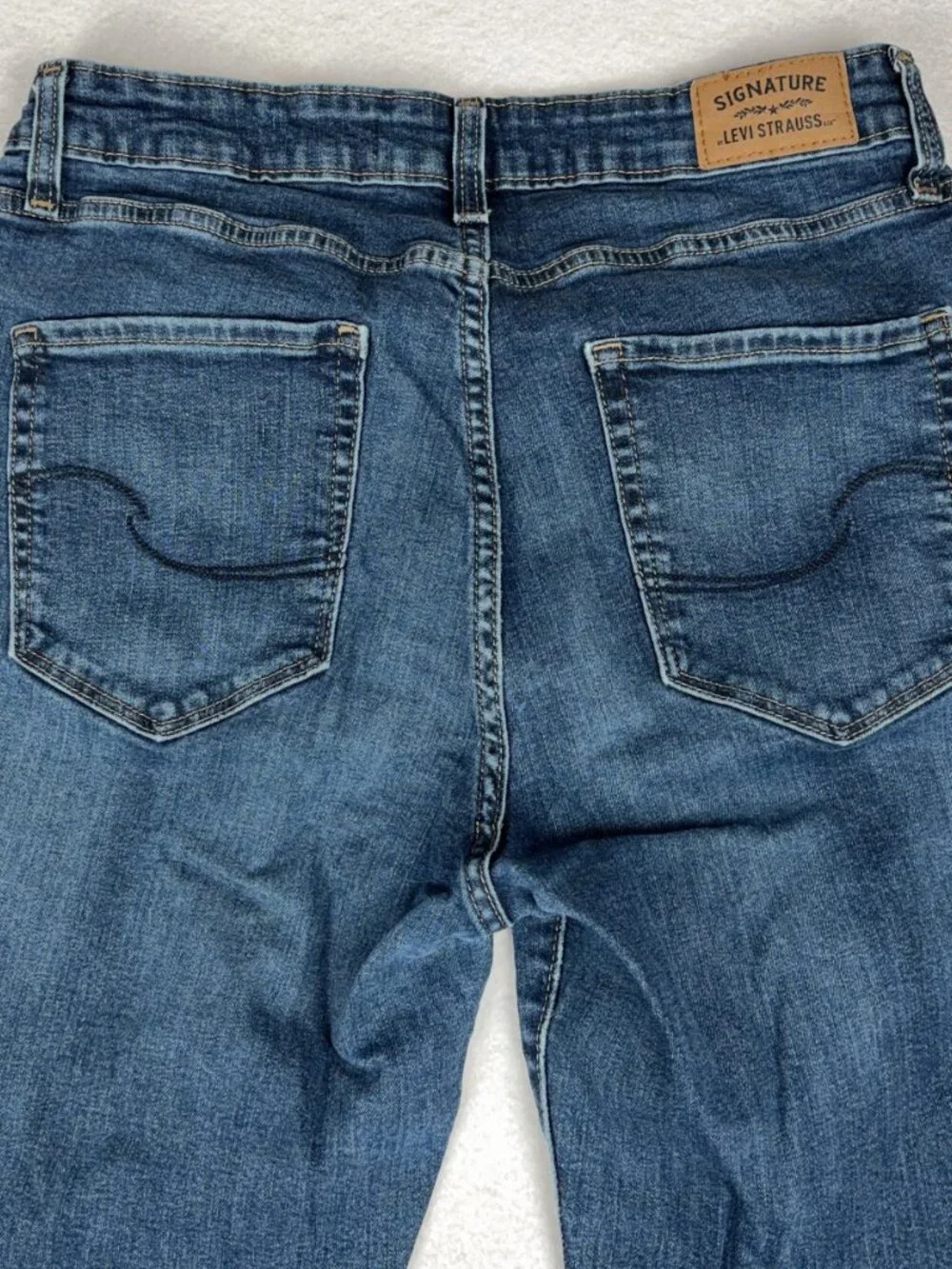Signature by Levi Strauss High Rise Bootcut Women's 10 (30x29) Blue Stretch Y2K